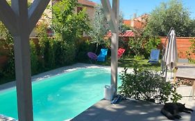 Toulouse Metropole Chambre Privée de Luxe - SDB WC privée Terrasse Piscine Aqua Bike Privées