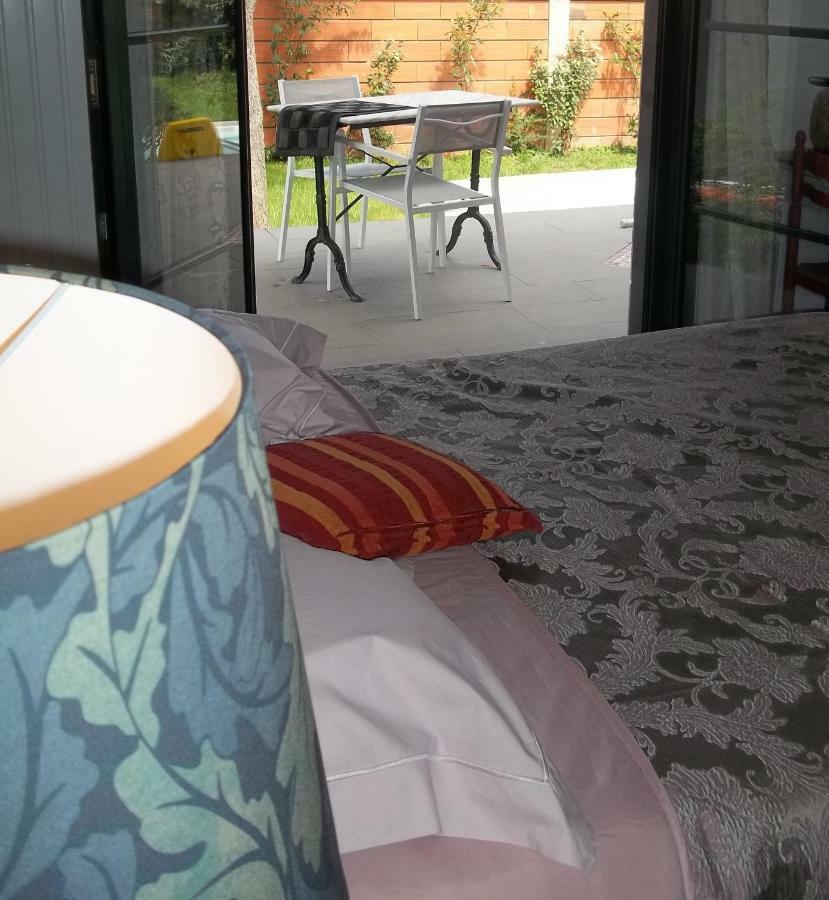 Toulouse Metropole Chambre Privée de Luxe - SDB WC privée Terrasse Piscine Aqua Bike Privées Cugnaux Exterior foto