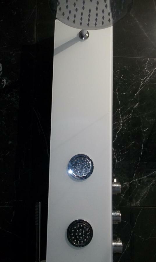 Toulouse Metropole Chambre Privée de Luxe - SDB WC privée Terrasse Piscine Aqua Bike Privées Cugnaux Exterior foto