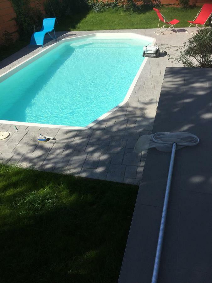 Toulouse Metropole Chambre Privée de Luxe - SDB WC privée Terrasse Piscine Aqua Bike Privées Cugnaux Exterior foto